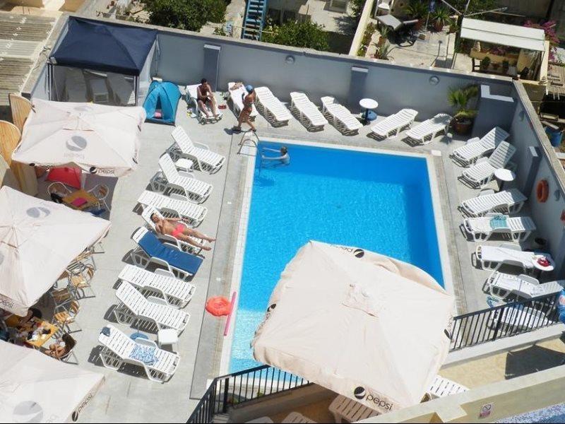 Dean Hamlet Hotel Saint Julian's Екстериор снимка