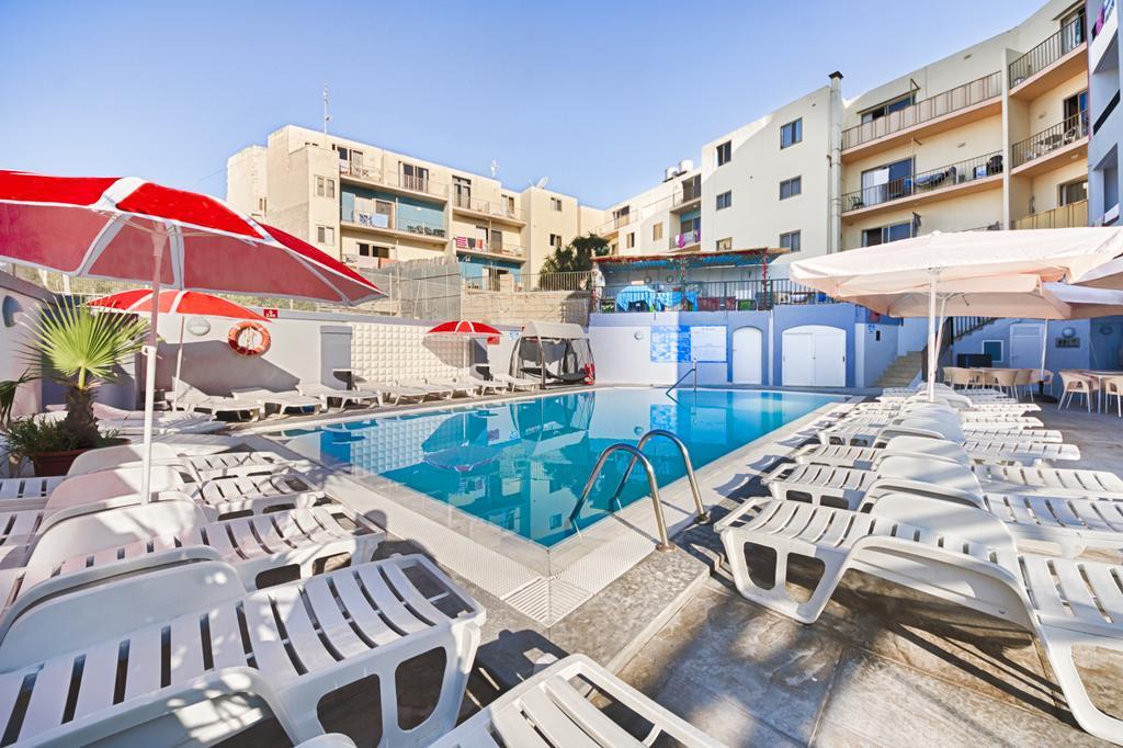 Dean Hamlet Hotel Saint Julian's Екстериор снимка